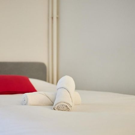 Le Marquis - T1 - 5 Mins De La Cathedrale Apartment แร็งส์ ภายนอก รูปภาพ